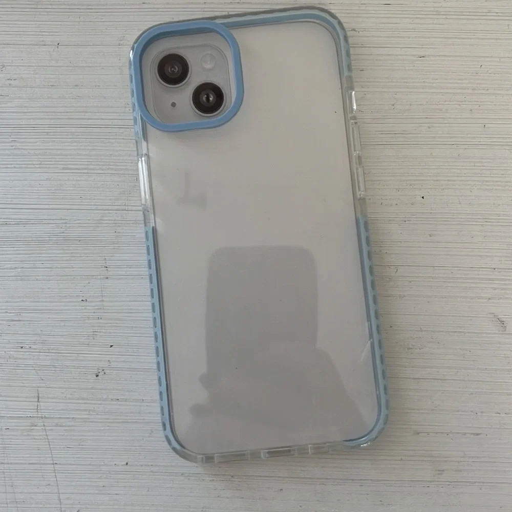 Real Simple case for iPhone 14